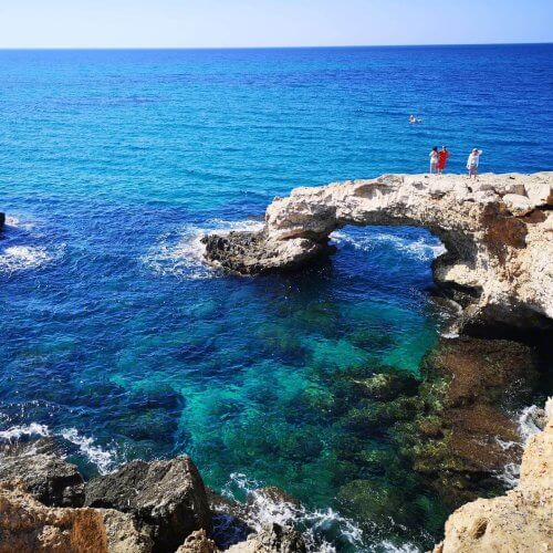 Trip to Cyprus 🇨🇾 🛬🚙👨💻🏖️🏞️🌊🌞🍻🍹🐟🐠🐡🛫